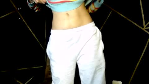 Amalia Castro online show from April 2026 11:37:01 AM