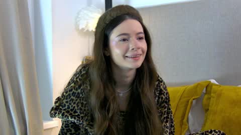 Amelia online show from February 2025 07:02:02 AM