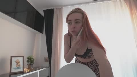 Snapshot of ameliamber0 chatting on February 2025 02:26:02 PM Amelia online show from February 2025 02:26:02 PM