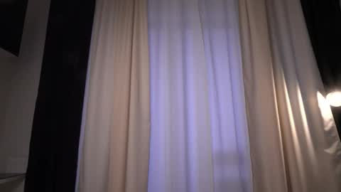 Snapshot of ameliamber0 chatting on December 2025 08:43:01 AM Amelia online show from December 2025 08:43:01 AM