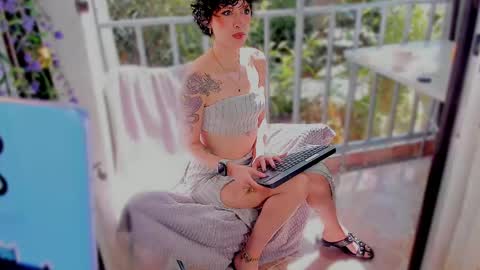 Snapshot of amelianaughty_ chatting on May 2026 03:29:01 PM Amelianaughty online show from May 2026 03:29:01 PM