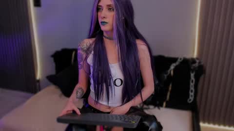 Snapshot of amelianaughty_ chatting on June 2026 04:23:01 PM Amelianaughty online show from June 2026 04:23:01 PM