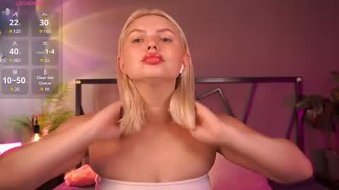 Snapshot of ameliawells chatting on July 2026 03:53:02 AM Amelia online show from July 2026 03:53:02 AM