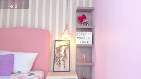 Snapshot of amelietarson chatting on March 2025 10:27:02 PM Victoria online show from March 2025 10:27:02 PM