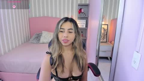 Snapshot of amelietarson chatting on September 2025 07:24:02 PM Victoria online show from September 2025 07:24:02 PM