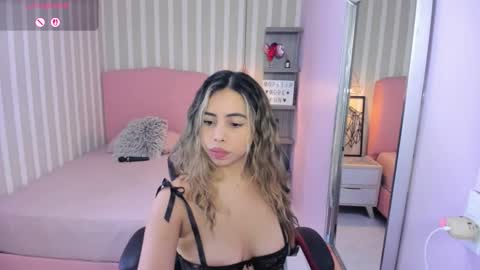 Snapshot of amelietarson chatting on September 2025 12:16:02 PM Victoria online show from September 2025 12:16:02 PM