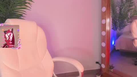 Amelie online show from December 2024 03:44:01 PM