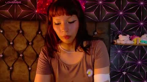 ameliieeks online show from May 2026 07:33:01 PM