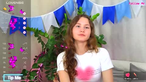 AmeliRoyse online show from September 2025 05:17:01 PM