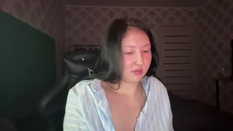 Ameliya online show from May 2026 09:33:02 PM