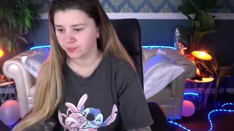 amellymillyy online show from March 2026 02:00:01 PM