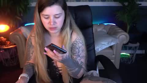 amellymillyy online show from March 2026 08:36:02 PM