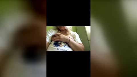 Snapshot of amely12 chatting on May 2026 12:12:01 PM amely12 online show from May 2026 12:12:01 PM