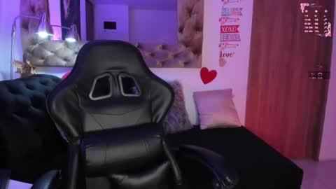          online show from February 2026 01:51:01 PM