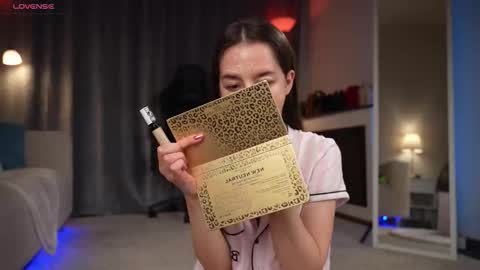 Snapshot of amelyxxx chatting on October 2025 12:42:02 AM Amy online show from October 2025 12:42:02 AM