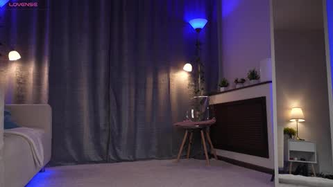 Snapshot of amelyxxx chatting on February 2026 02:27:01 AM Amy online show from February 2026 02:27:01 AM