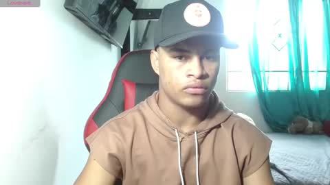 Snapshot of america_27 chatting on December 2024 09:33:01 PM AMILCAR online show from December 2024 09:33:01 PM