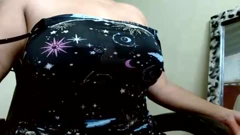 Snapshot of ames9001 chatting on September 2025 01:55:02 PM Mari online show from September 2025 01:55:02 PM