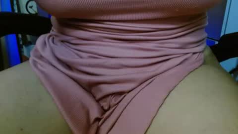 Snapshot of ames9001 chatting on October 2025 12:16:01 PM Mari online show from October 2025 12:16:01 PM