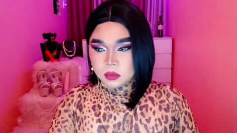 Queen Mireska online show from February 2025 11:38:02 AM