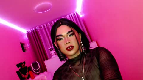 Queen Mireska online show from March 2025 07:10:02 PM