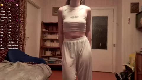 Snapshot of amiefetty chatting on December 2025 07:53:02 PM Iveta online show from December 2025 07:53:02 PM