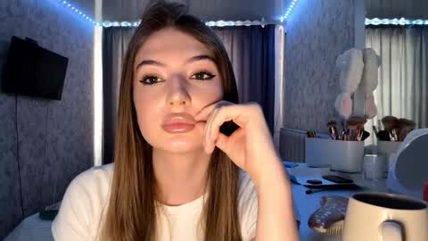 Snapshot of amiejahnel chatting on March 2026 09:37:02 AM Kate online show from March 2026 09:37:02 AM