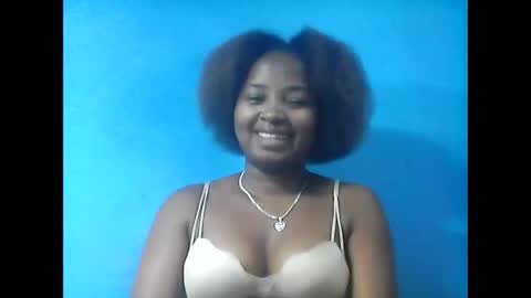 amielle_01 online show from May 2026 09:31:01 PM