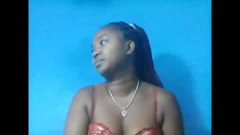 amielle_01 online show from May 2026 02:42:01 AM