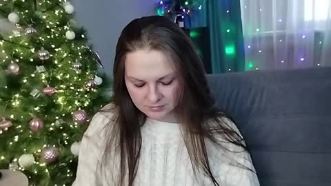 Snapshot of amilafran chatting on January 2025 08:11:01 AM Mila online show from January 2025 08:11:01 AM