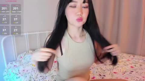 AmiliYan online show from April 2026 10:32:02 AM