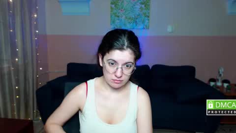 Amina online show from September 2025 05:31:01 AM