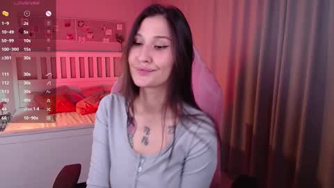 Camilla online show from September 2025 01:05:02 AM