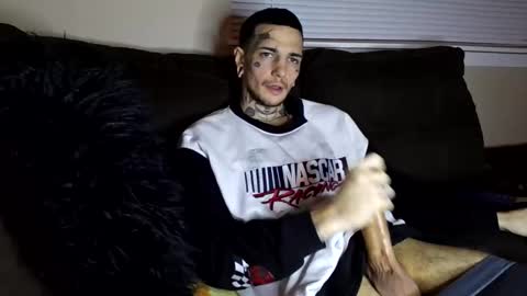 Snapshot of amiri_sweater chatting on March 2025 03:51:01 AM amiri_sweater online show from March 2025 03:51:01 AM