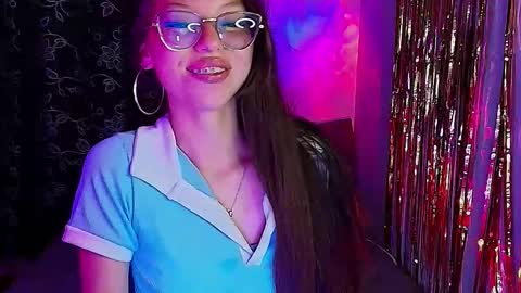 Ammelie online show from December 2025 02:21:01 AM