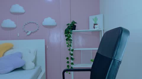 Snapshot of ammyrouse__ chatting on February 2026 02:35:01 PM A M M Y online show from February 2026 02:35:01 PM