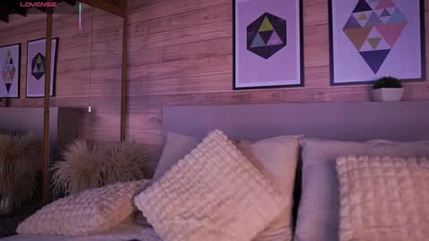 Ammy Scott  online show from November 2025 07:27:01 PM