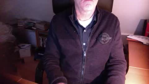 Amor2200 online show from January 2025 02:20:01 PM