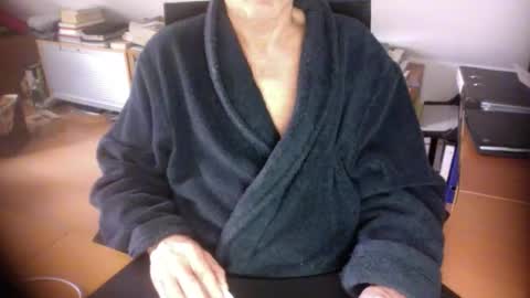 Amor2200 online show from February 2026 09:36:02 AM