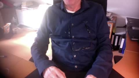 Amor2200 online show from February 2026 09:38:01 AM