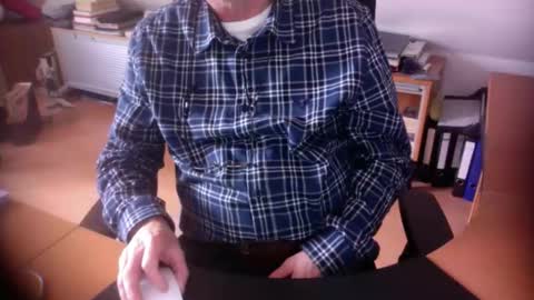 Amor2200 online show from March 2026 01:26:02 PM