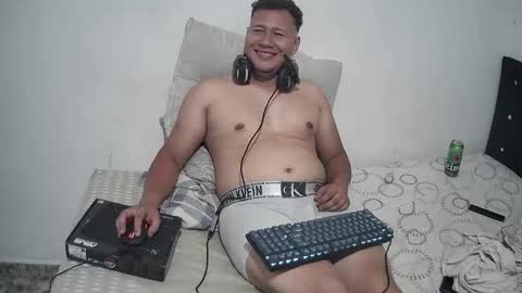 amordebandidos online show from January 2025 01:13:02 AM