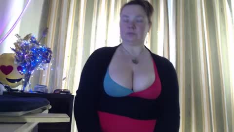 amorelara online show from June 2026 05:31:01 AM