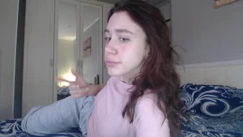 Snapshot of amoremeoww chatting on November 2025 05:40:02 AM miss unforgettable online show from November 2025 05:40:02 AM