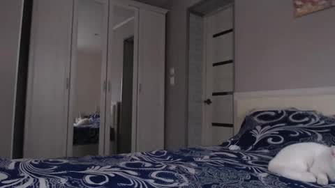 Snapshot of amoremeoww chatting on November 2025 06:07:02 AM miss unforgettable online show from November 2025 06:07:02 AM