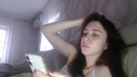 Snapshot of amoremeoww chatting on December 2025 10:13:02 AM miss unforgettable online show from December 2025 10:13:02 AM