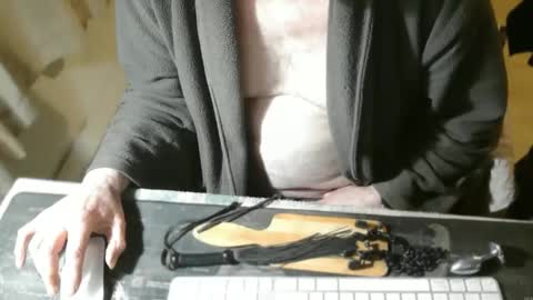 amslave4f online show from March 2026 11:53:02 PM