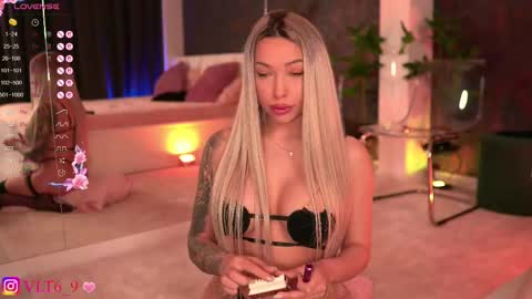 Snapshot of amunajaxson chatting on March 2025 10:53:01 PM ------------- online show from March 2025 10:53:01 PM