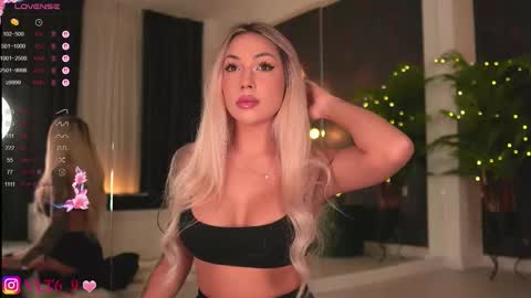 Snapshot of amunajaxson chatting on October 2025 10:37:01 PM ------------- online show from October 2025 10:37:01 PM