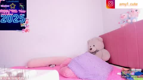 Amy online show from March 2025 06:19:01 PM